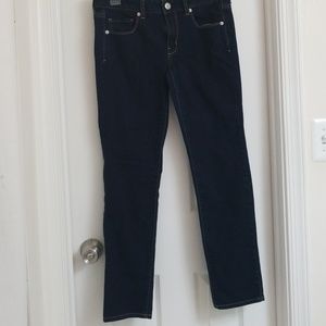 NWOT. American Eagle dark wash denim skinny jeans